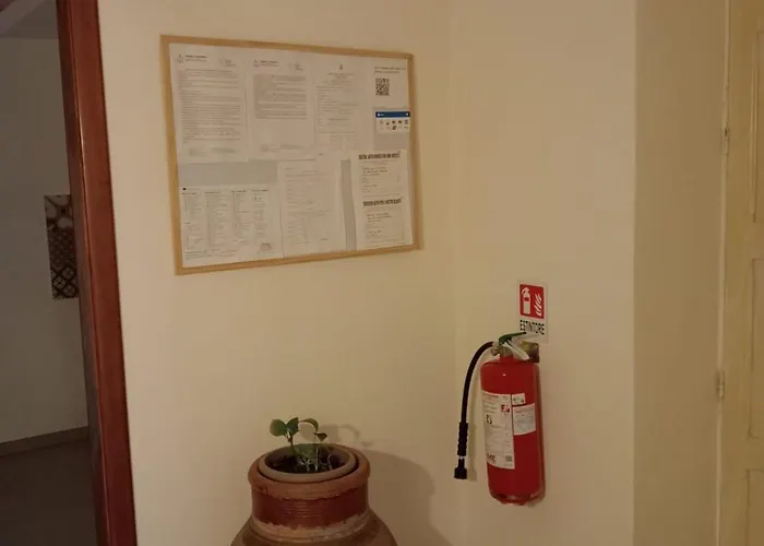 לינה וארוחת בוקר Penelope